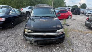 2003 Chevrolet TrailBlazer LS - Exterior Front Center Image